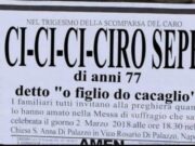 Addio a Ci-Ci-Ciro Sepe, detto ‘o Cacaglio. La cultura napoletana che vede i morti come anime da abbracciare e non mostri da allontanare