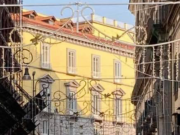 Napoli, luminarie natalizie. “Il comune farà da solo”! E’ proprio questo il problema, pochi i fondi a disposizione!