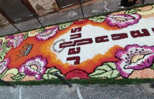 Portici. Dal culto di San Ciro a quello degli infioratori