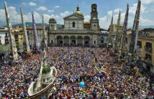 Nola in Festa: La Ballata dei Gigli tra Tradizione e Innovazione