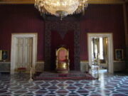 Il trono dei Borbone di Napoli restaurato a Torino la patria dei Savoia? La farsa risorgimentale ‘continua’!