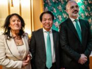 ‘Sole Mare d’Oro’, sfilata di vip e politici all’inaugurazione del ristorante dello chef stellato Benedetti