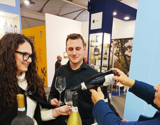 Enodelta sfida il Prosecco al Vinitaly: da Napoli lo spumante 100% made in (Sud) Due Sicilie