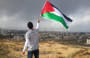 Torre del Greco, Napoli e la Campania si schierano per la Palestina: il Sud che non ha dimenticato cosa vuol dire resistere