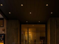 LUNIQ – Temporary Bar & Dinner: Un’Esperienza Unica per il Natale a Napoli