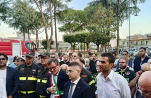 VESUVIO, INAUGURATO OGGI IL PRESIDIO RURALE DEI VIGILI DEL FUOCO A SAN GIUSEPPE VESUVIANO. CARAMIELLO: “UN RISULTATO FONDAMENTALE PER IL TERRITORIO”